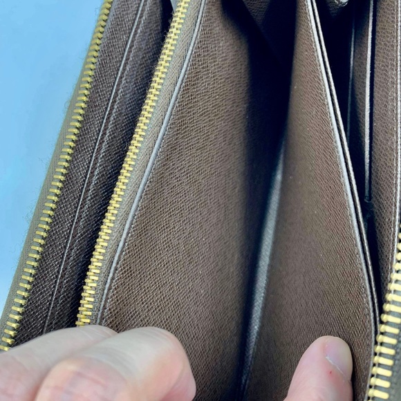 Louis Vuitton Damier Ebene Zippy wallet - Picture 16 of 16
